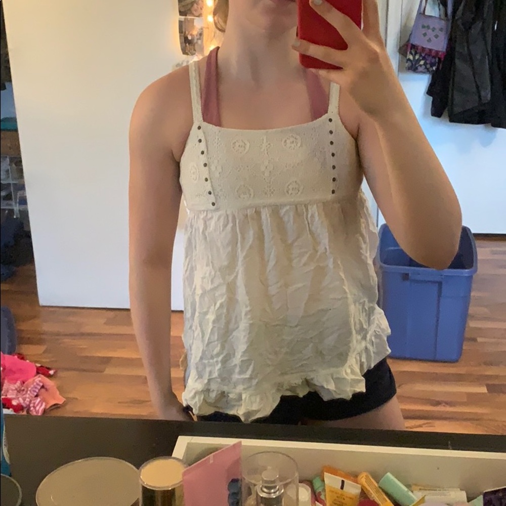 Super cute white tank